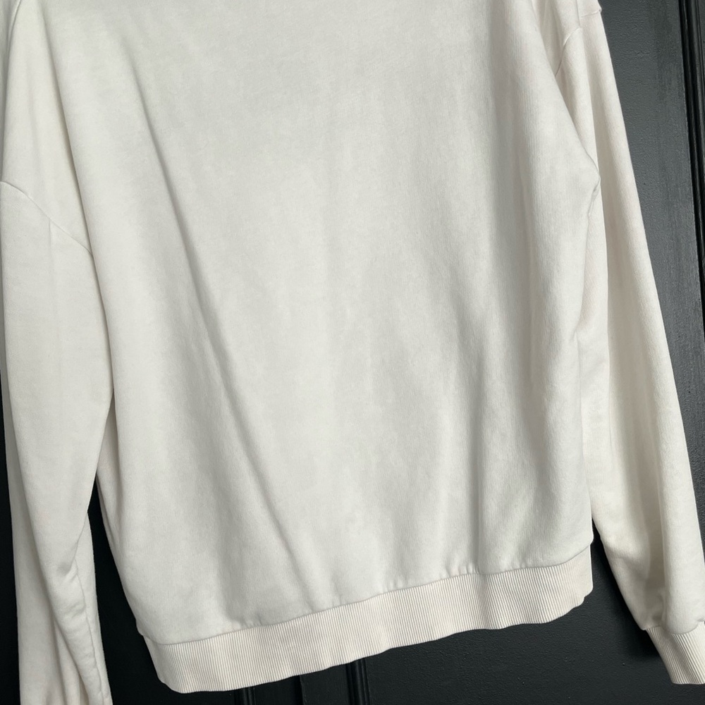 White Sweater - Picture 3 of 4